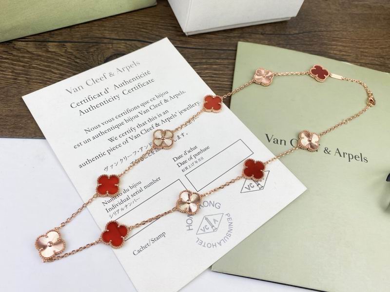 Van Cleef & Arpels necklace 12yxq45